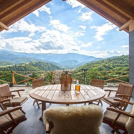 Green Hill Luxury Villaベルコヴィツァ エクステリア 写真